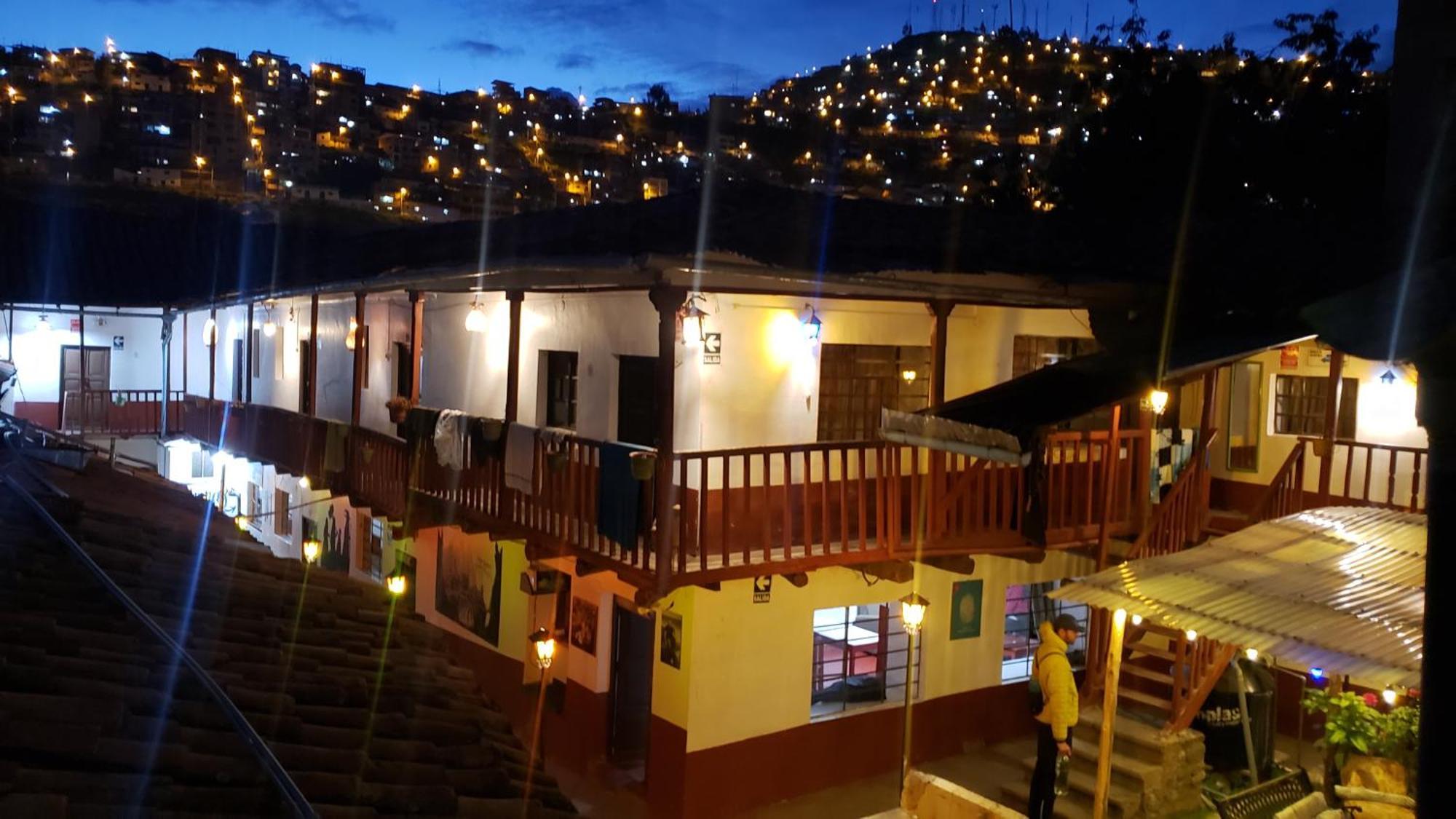 Hostel Rivendell Cuzco Exterior photo